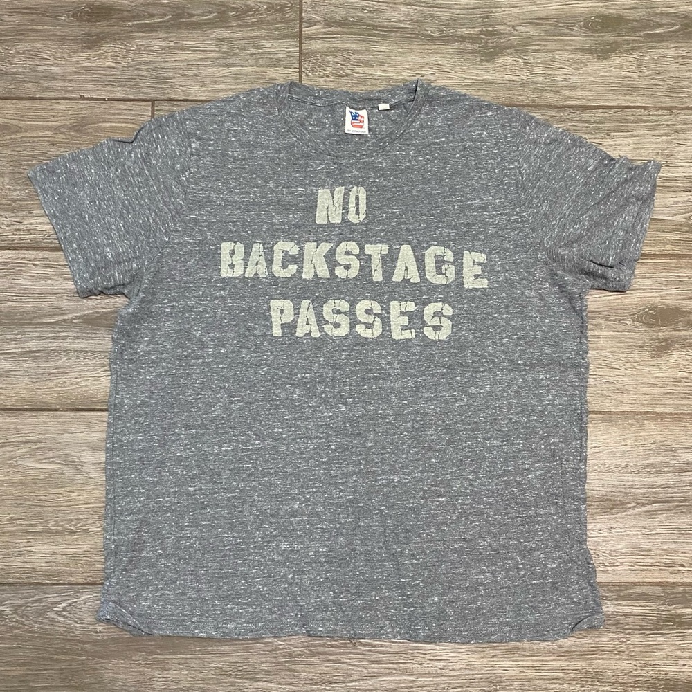 Junk Food Clothing Large Gray Graphic Tee
